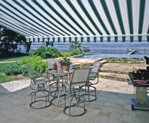 3 Big Reasons to Invest in Retractable Awnings
